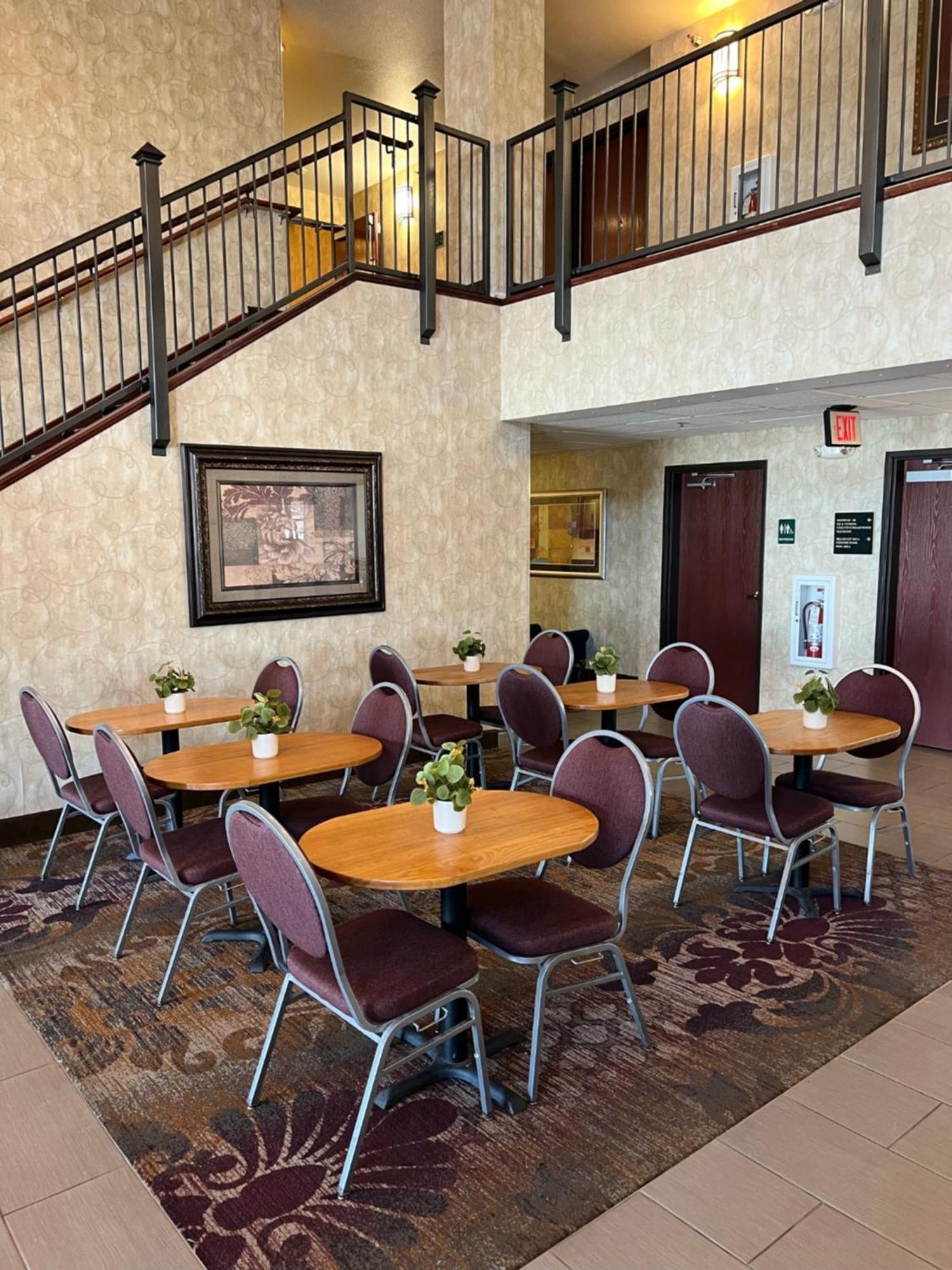 Grandstay Hotel & Suites Becker Exterior foto