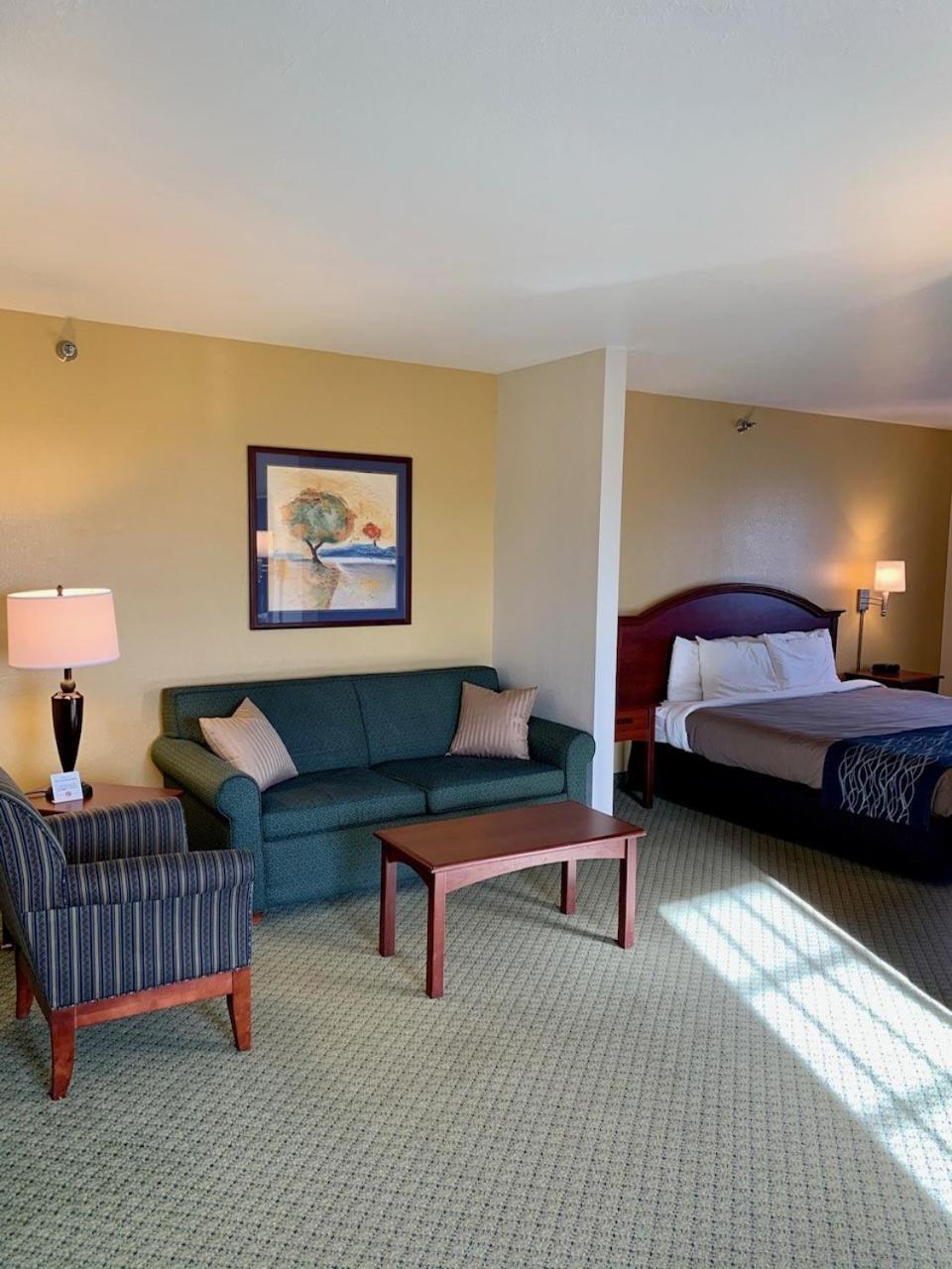 Grandstay Hotel & Suites Becker Exterior foto